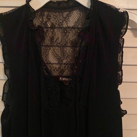Small black express top - Picture 2 of 4